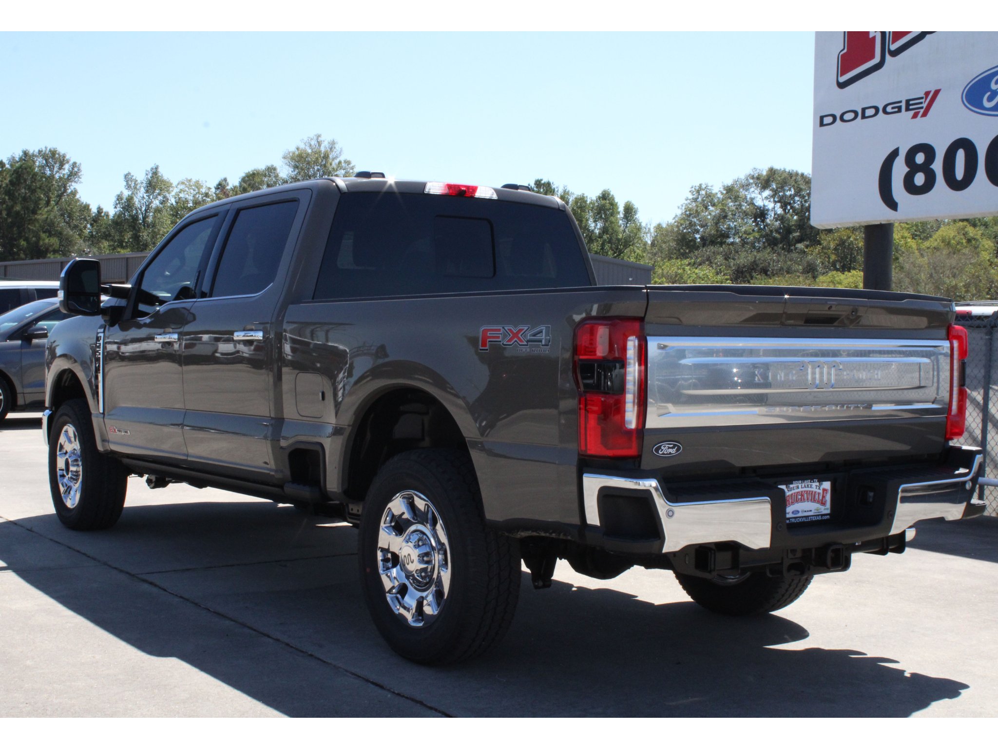 New 2027 Marsh Gray Metallic Ford King Ranch image 26