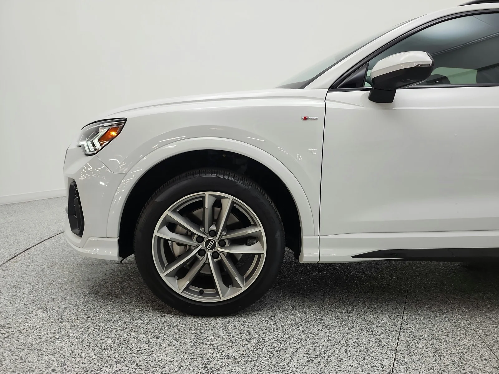 Used 2023 Glacier White Metallic Audi S line Premium Plus 45 TFSI quattro image 38