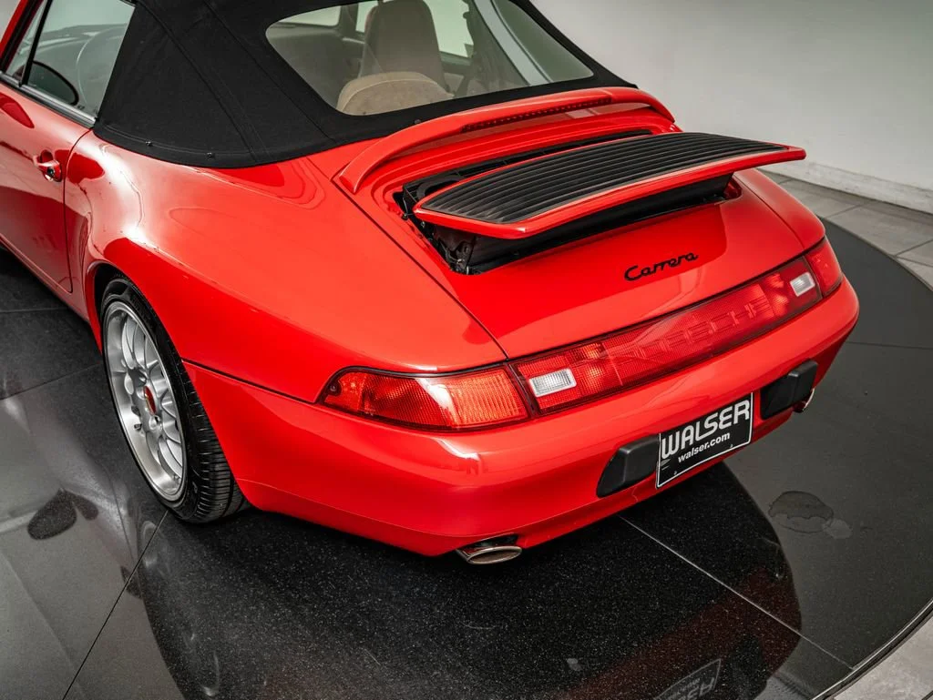 Used 1995 Guards Red Porsche  image 30