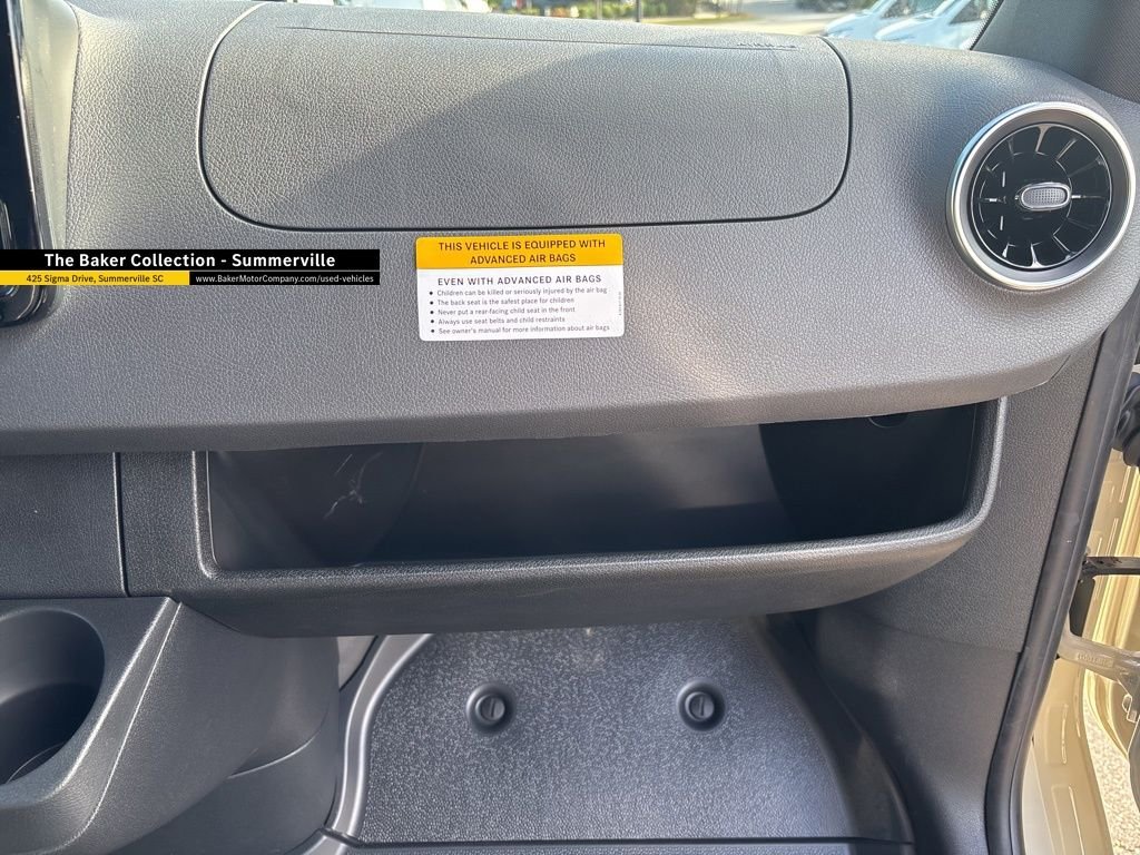 New 2026 White Mercedes-Benz AWD Cargo image 21