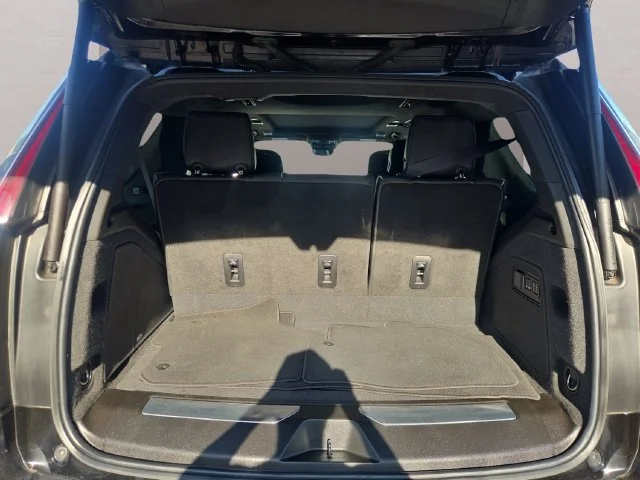 Used 2022 Black Cadillac Sport Platinum image 41