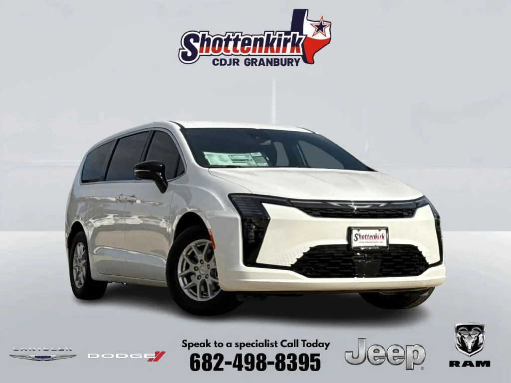 2027 Chrysler Pacifica Select