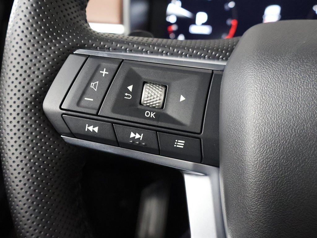 2025 Mitsubishi Outlander SEL - Photo 47