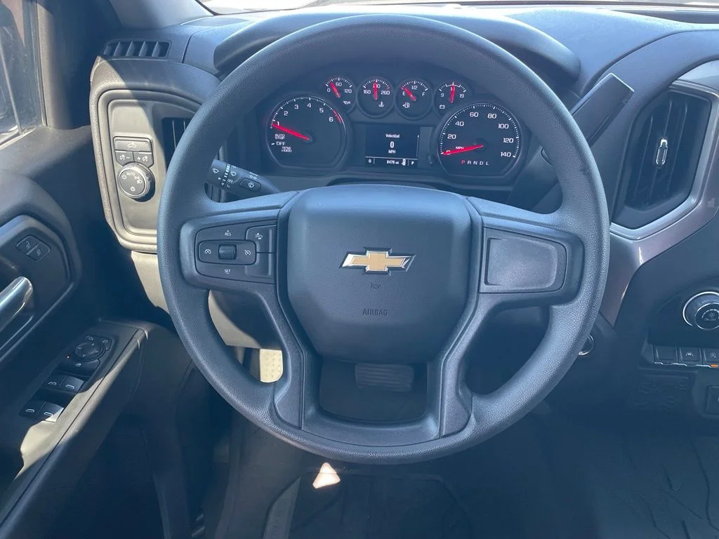 Used 2025 Gray Chevrolet Custom image 13
