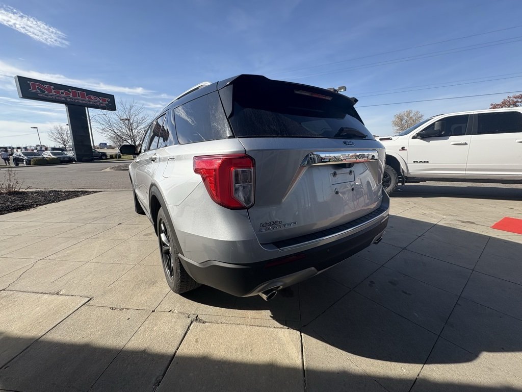 2021 Ford Explorer Limited photo 2