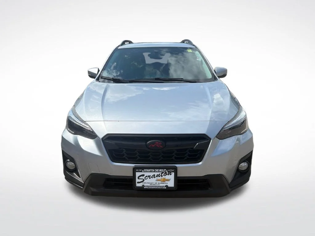 Used 2018 Silver Subaru 2.0i Limited image 39