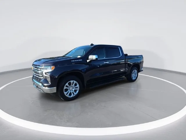 Used 2023 Gray Chevrolet LTZ image 4