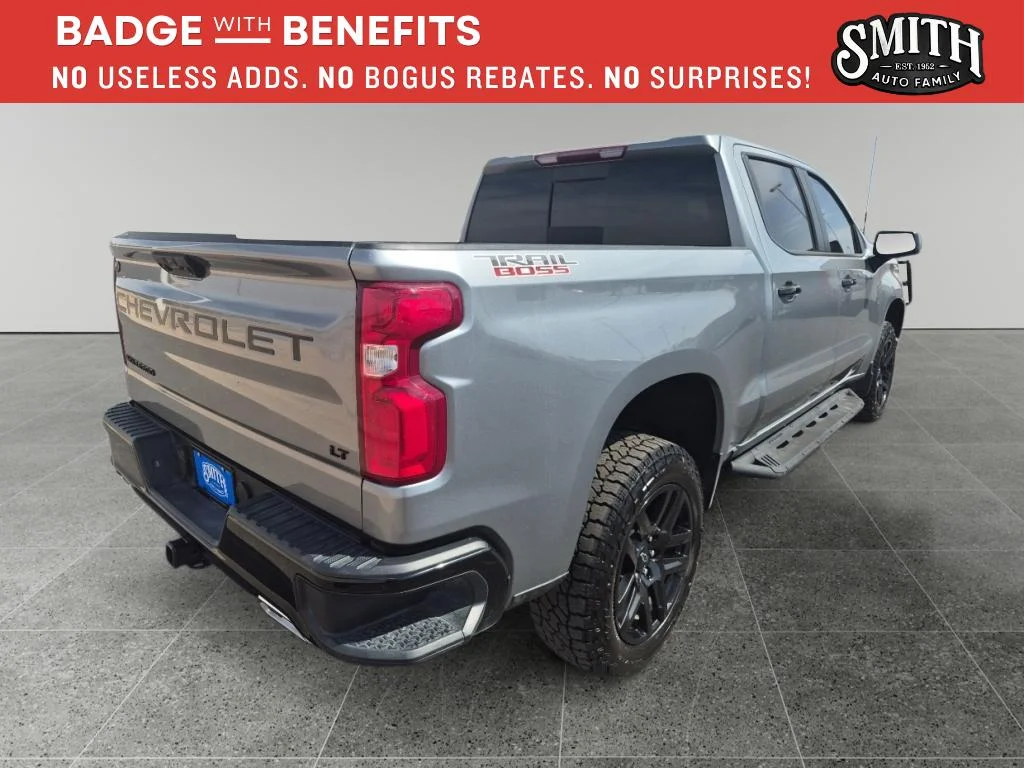 Used 2025 Sterling Gray Metallic Chevrolet LT Trail Boss image 4
