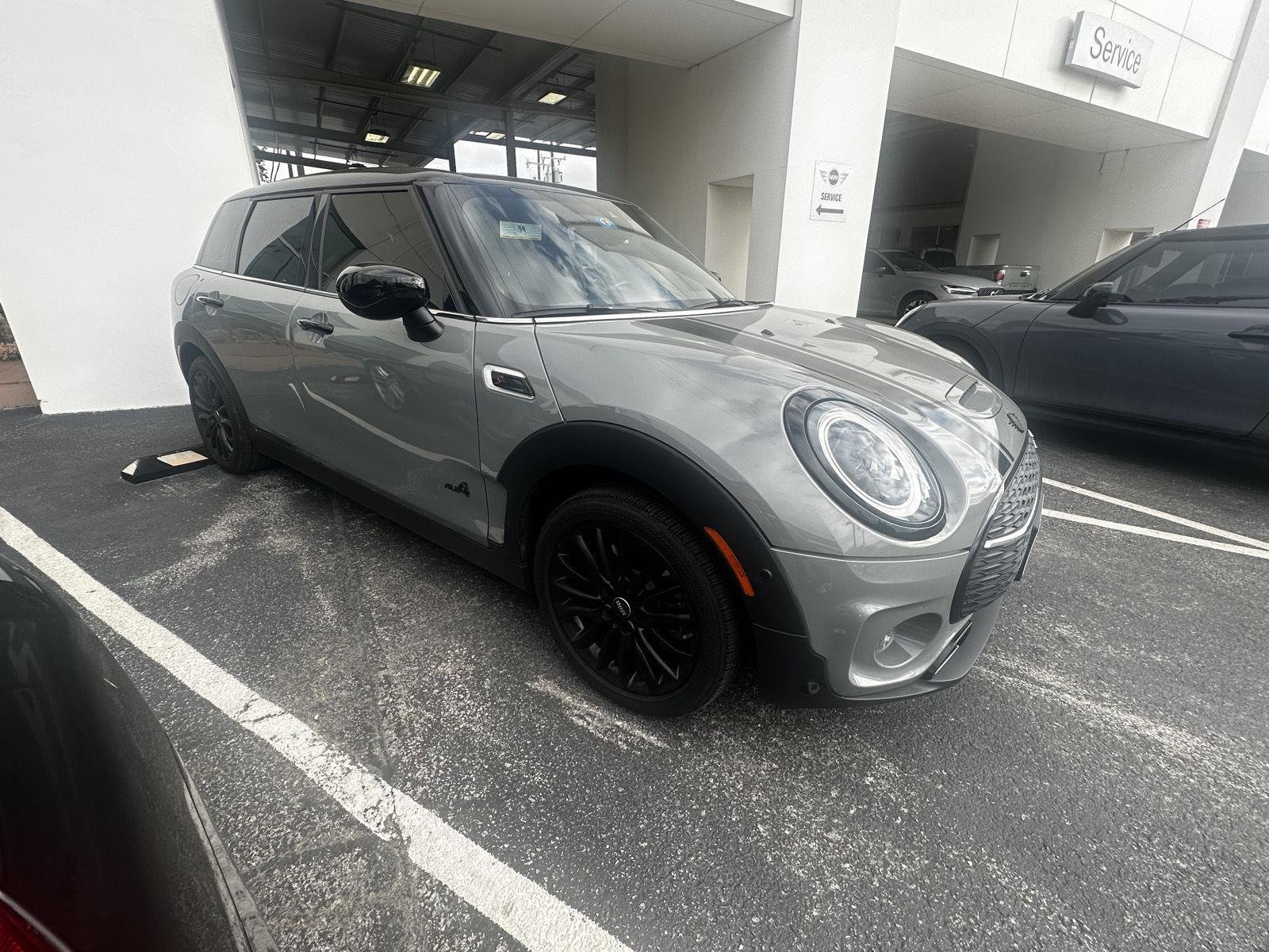 Used 2023 Moonwalk Grey Metallic MINI Cooper S image 5