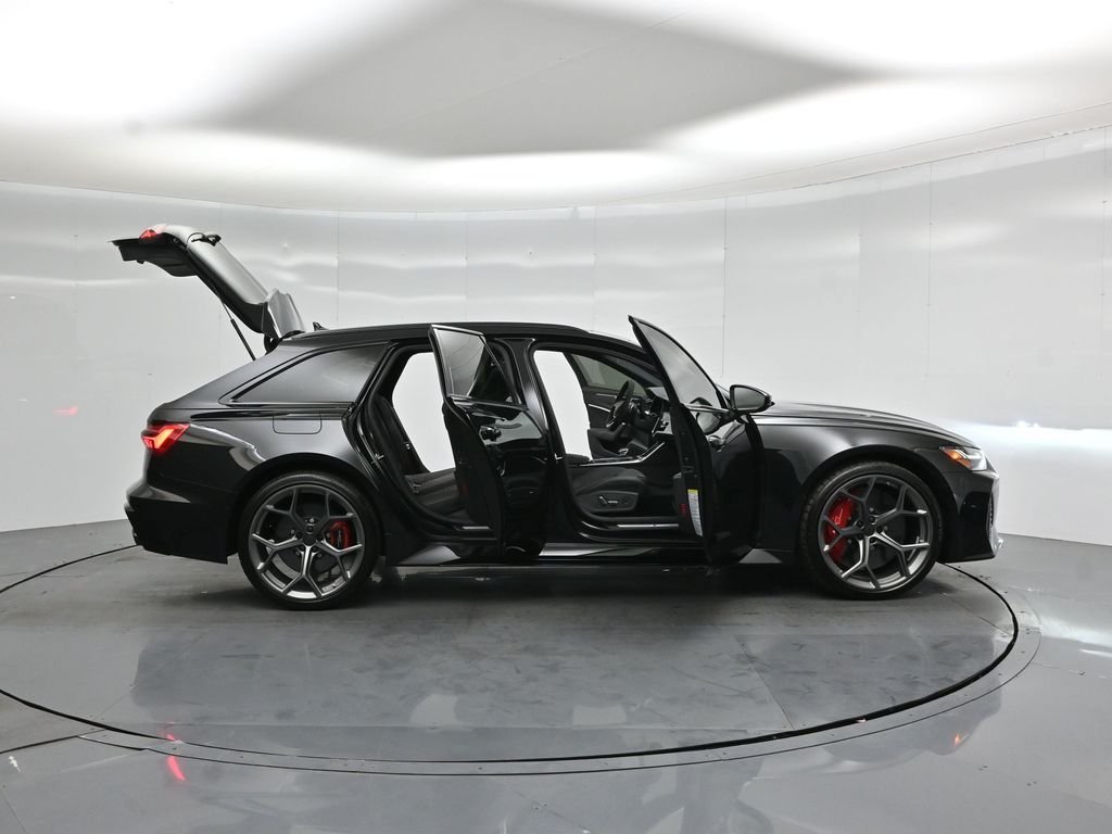Used 2026 Black Audi 4.0T image 3