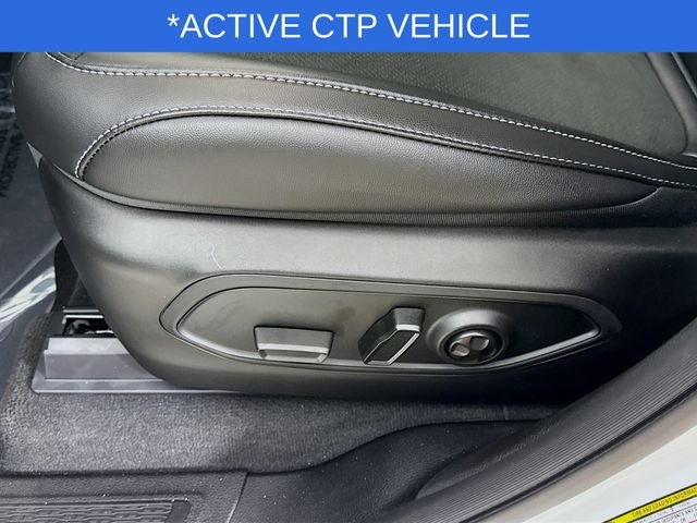 New 2025 Bright White Clear-Coat Exterior Paint Jeep Altitude X image 18