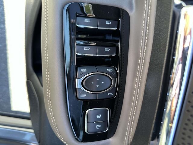 2026 Lincoln Corsair Premiere - Photo 18