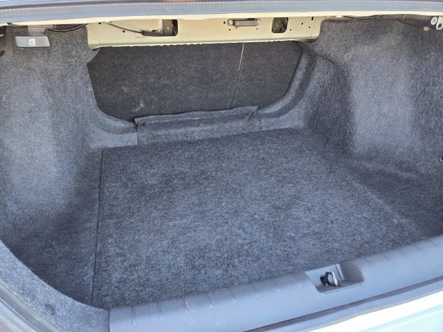 Used 2020 White Honda EX image 15