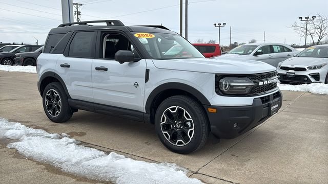 New 2026 Space White Metallic Ford Outer Banks® image 2