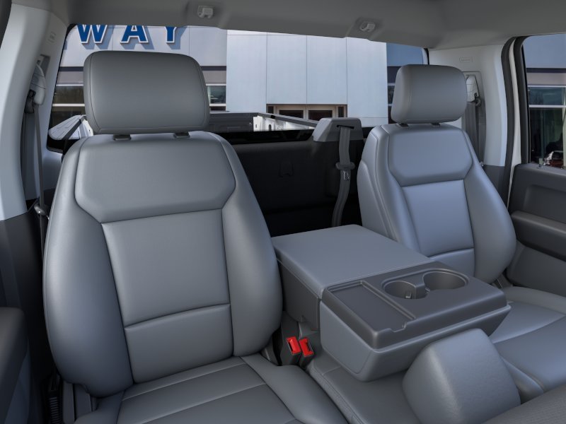 New 2026 Oxford White Ford XL image 10