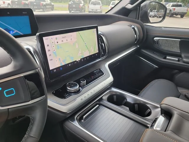 New 2026 Black Metallic Ford Tremor image 25