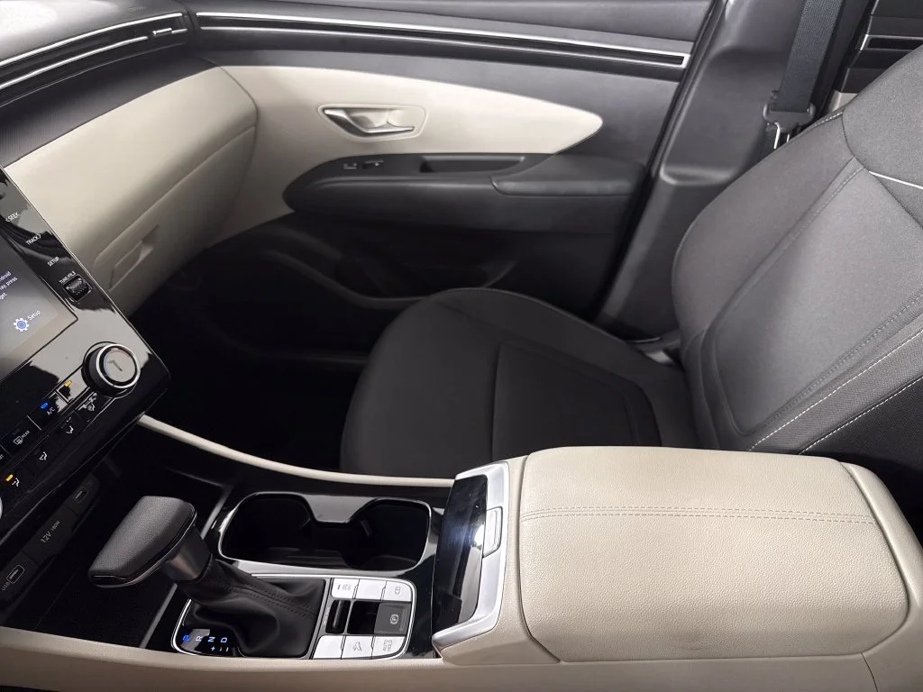 2024 Hyundai Tucson SE - Photo 21
