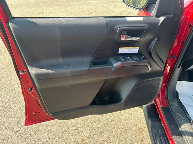 Used 2019 Red Toyota TRD Off-Road image 12