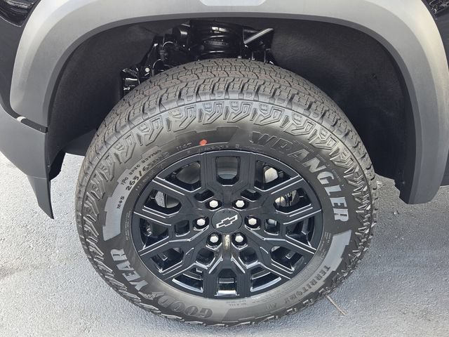 New 2026 Black Chevrolet Trail Boss image 5