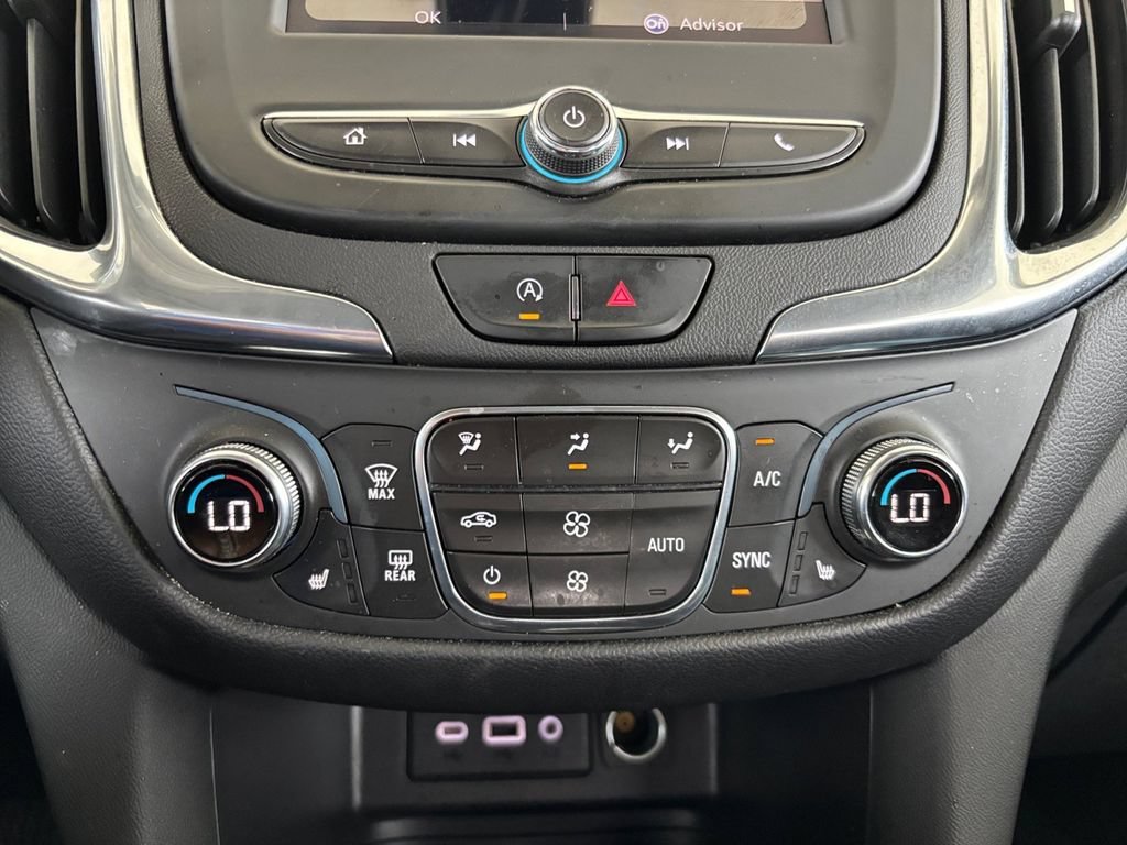 Used 2022 Mosaic Black Metallic Chevrolet LT image 23