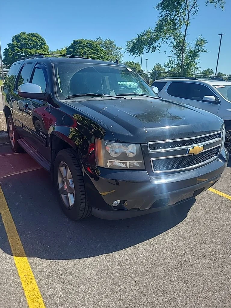 Used 2013 Black Chevrolet LT image 2
