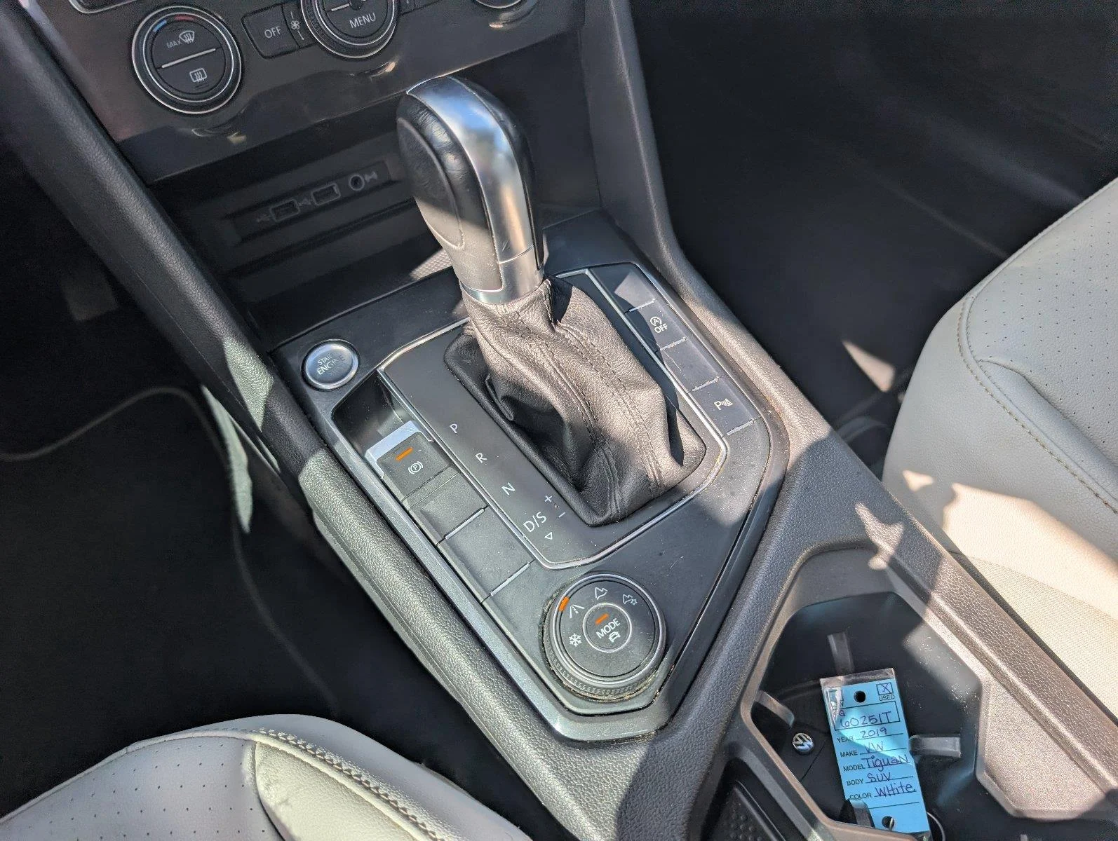 Used 2019 Pure White Volkswagen SEL image 20