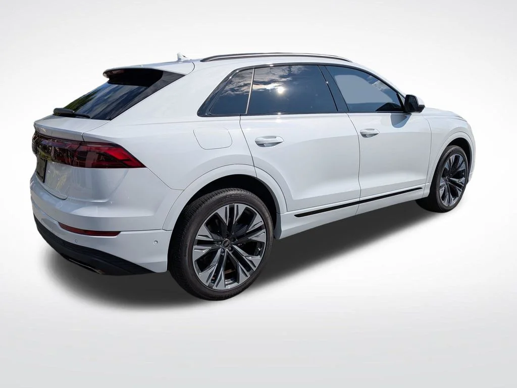 Used 2024 White Audi 55 Premium image 3