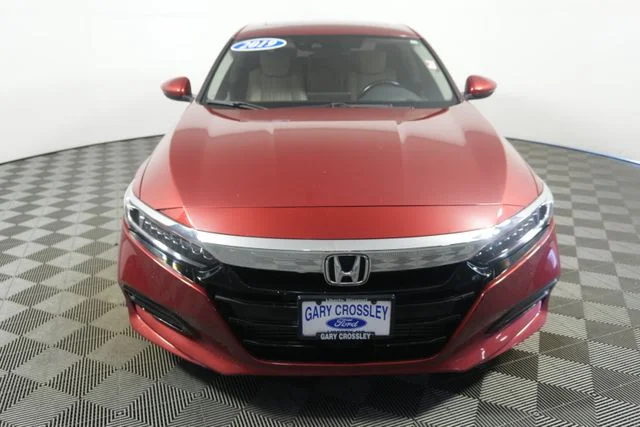 Used 2019 Radiant Red Metallic Honda Touring 2.0T image 8