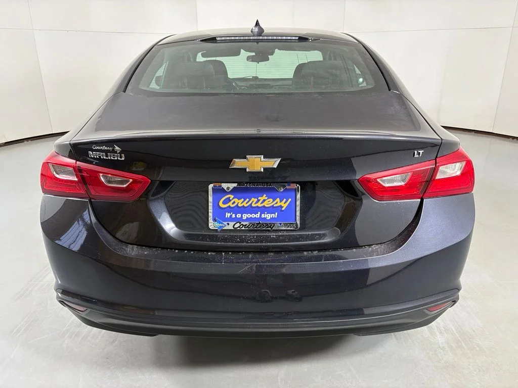 Used 2023 Gray Chevrolet LT image 7
