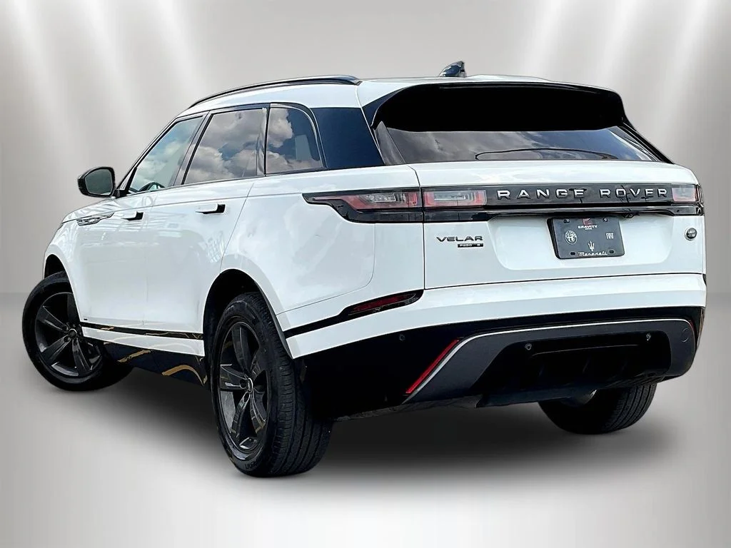 Used 2020 Fuji White Land Rover P250 R-Dynamic S image 4