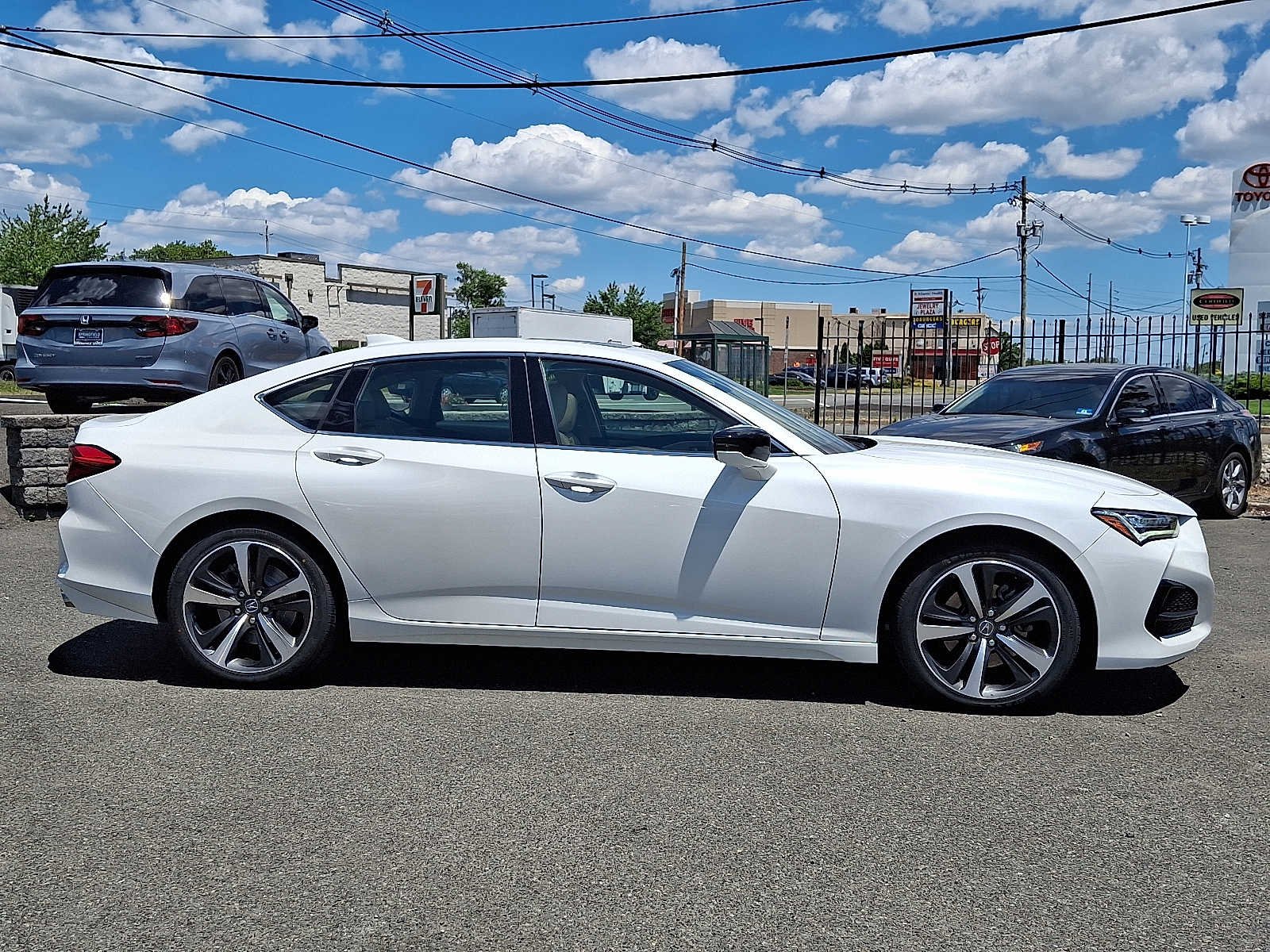 Certified Used 2024 Platinum White Pearl Acura TECH image 8
