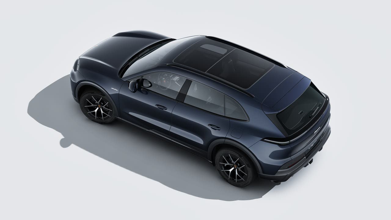 New 2026 Algarve Blue Metallic Porsche  image 4
