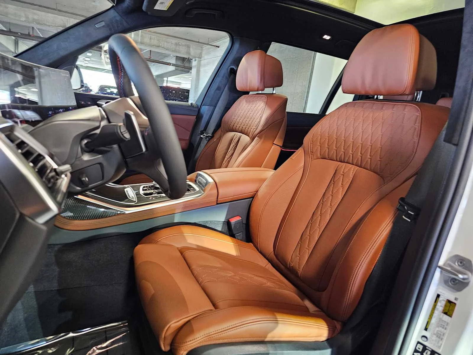 New 2026 Mineral White Metallic BMW M60i image 25