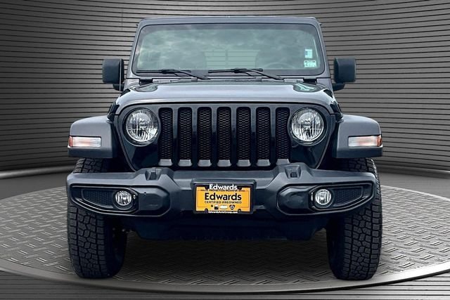 Used 2023 Gray Jeep Willys image 2