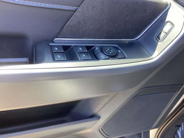 New 2026 Oxford White Ford XLT image 13