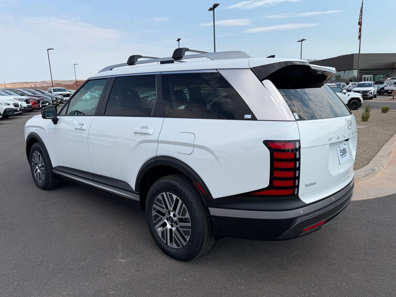 New 2027 White Hyundai SEL image 10