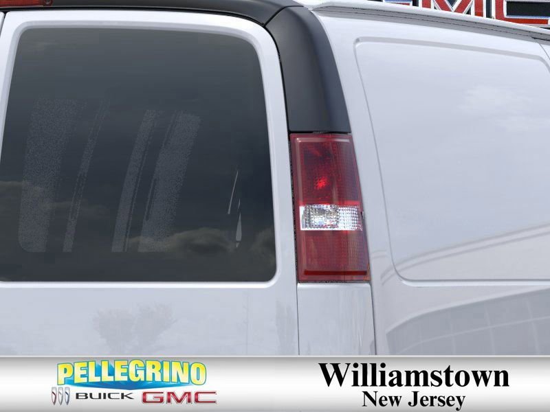 2025 GMC Savana Cargo Work Van - Photo 11