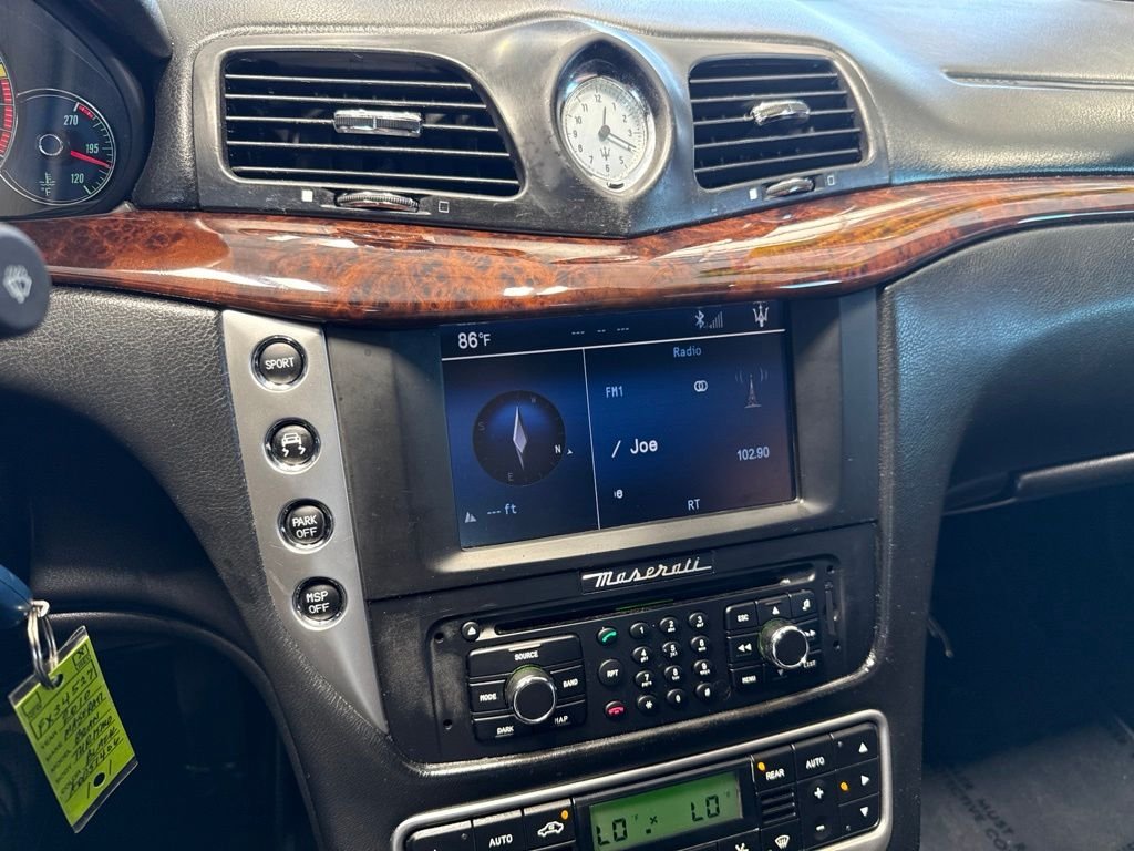 Used 2010 Black Maserati Base image 14