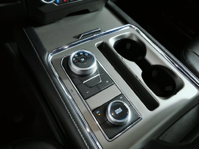 Used 2021 White Ford XLT image 16