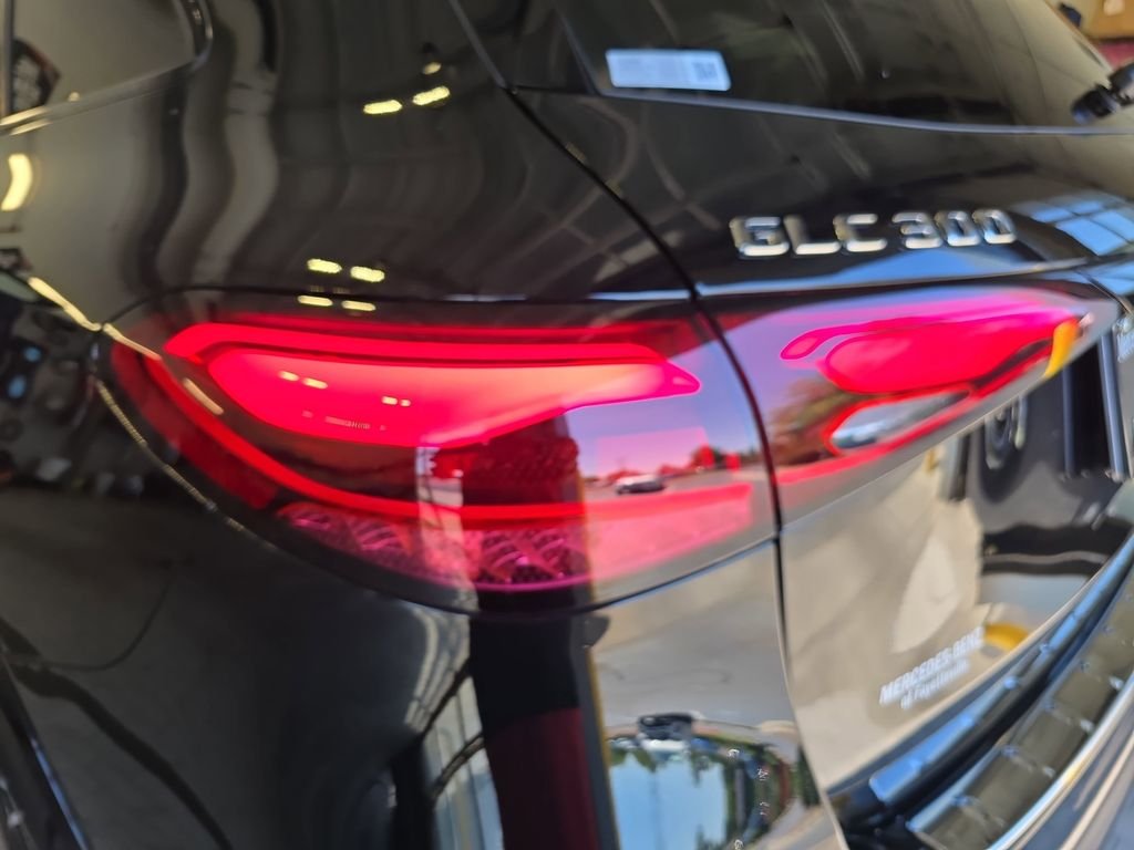 Certified Used 2026 Black Mercedes-Benz GLC 300 image 38
