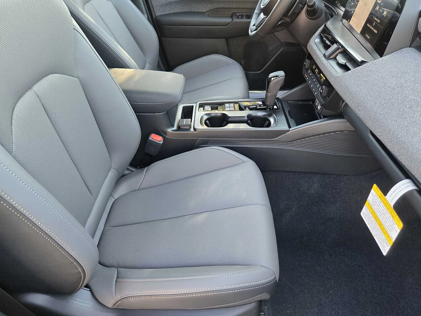 2026 Subaru Outback Limited - Photo 9
