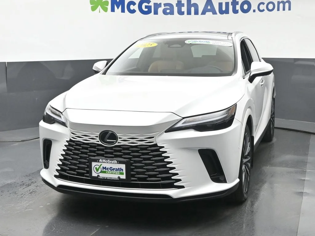 Used 2025 White Lexus 350 Premium Plus image 21