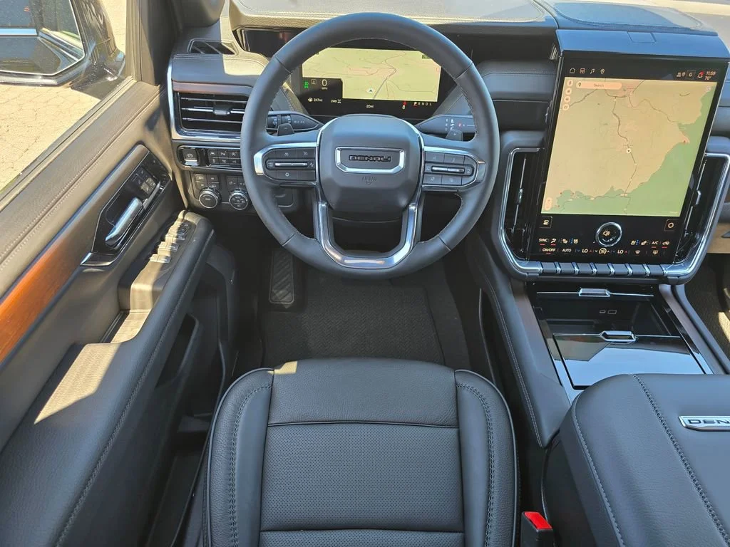 2026 GMC Yukon XL Denali - Photo 31