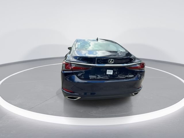 2025 Lexus ES 350 - Photo 6