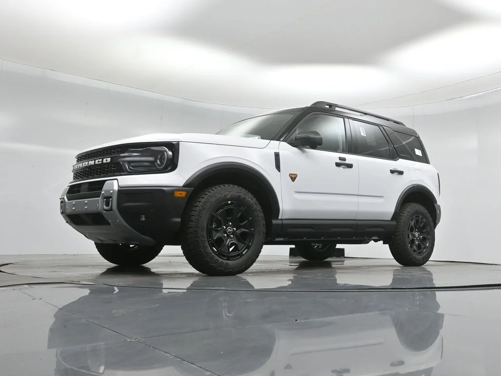 New 2026 Oxford White Ford Badlands image 46