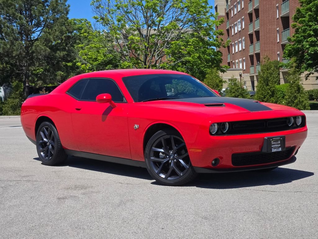 2023 Dodge Challenger SXT Auto's photo