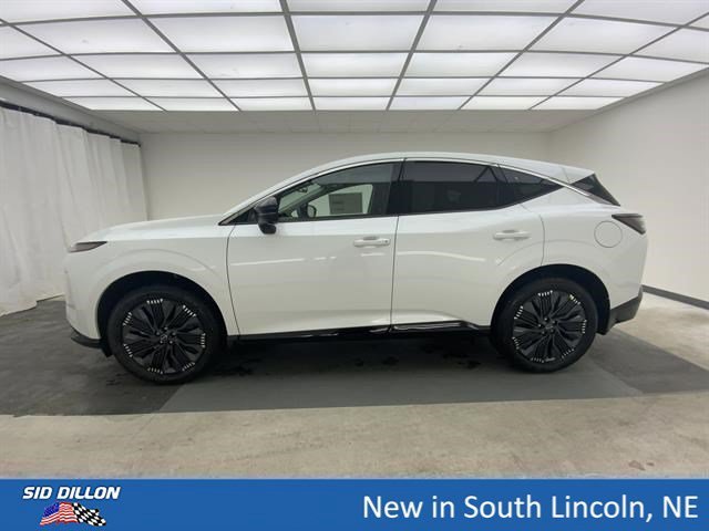 New 2026 Everest White Pearl Tricoat Nissan Platinum image 2