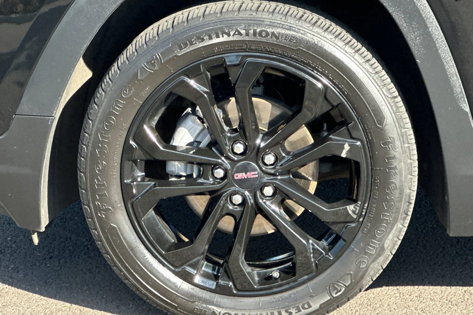 Used 2022 Black GMC SLE image 32