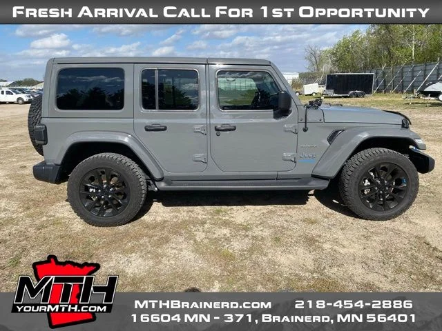 2022 Jeep Wrangler Sahara 4XE's photo
