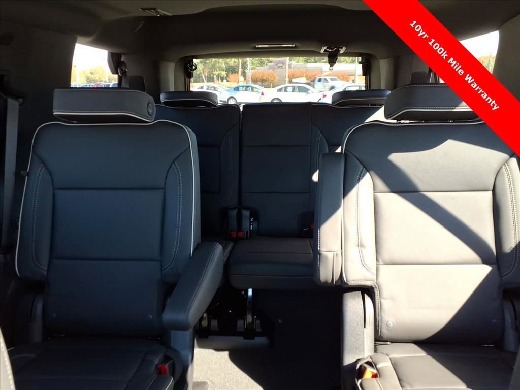 2025 Chevrolet Tahoe Premier - Photo 22